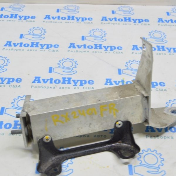 Клык нижнего усилителя переднего бампера правый Lexus RX 350/350h/500h 23- 52102-0E010