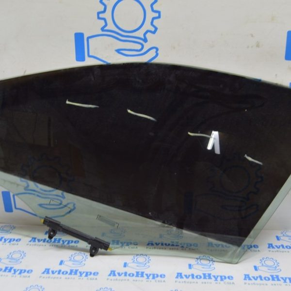 Стекло двери перед лев Lexus RX 350/350h/500h 23- 68102-0E240