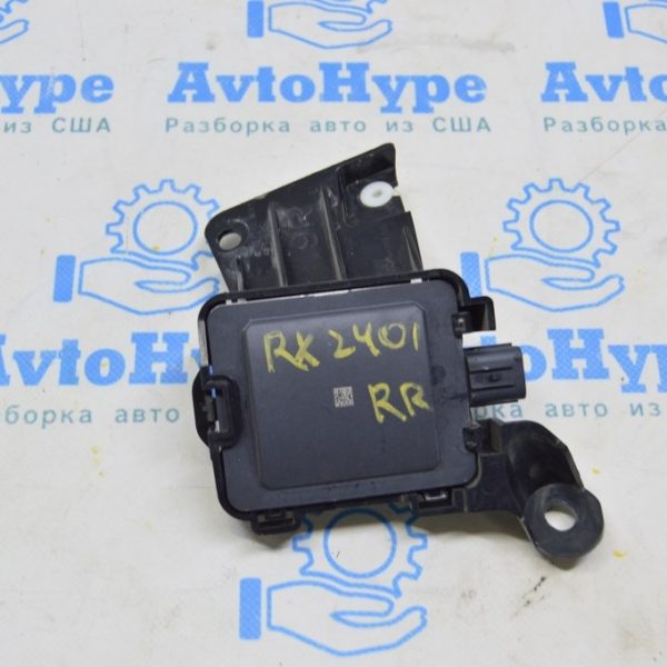 Датчик слепых зон BSM задний правый Lexus RX 350/350h/500h 23- (01) 88162-0E220