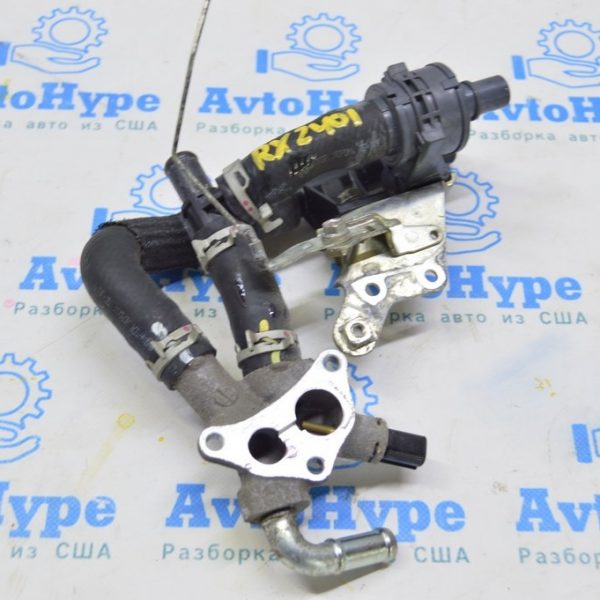 Тройник системы охлаждения Lexus RX 350h 23- с датчиком температуры 16351-25040