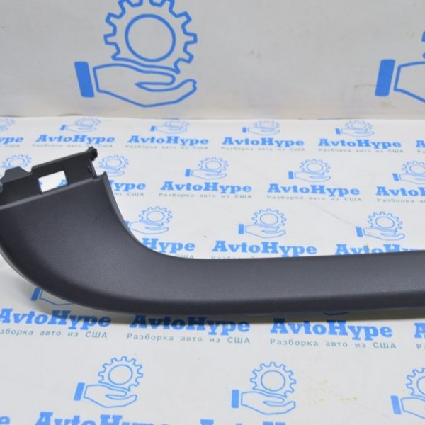 Обшивка двери багажника правая Lexus RX 350/350h/500h 23- черн 67937-0E050-C0