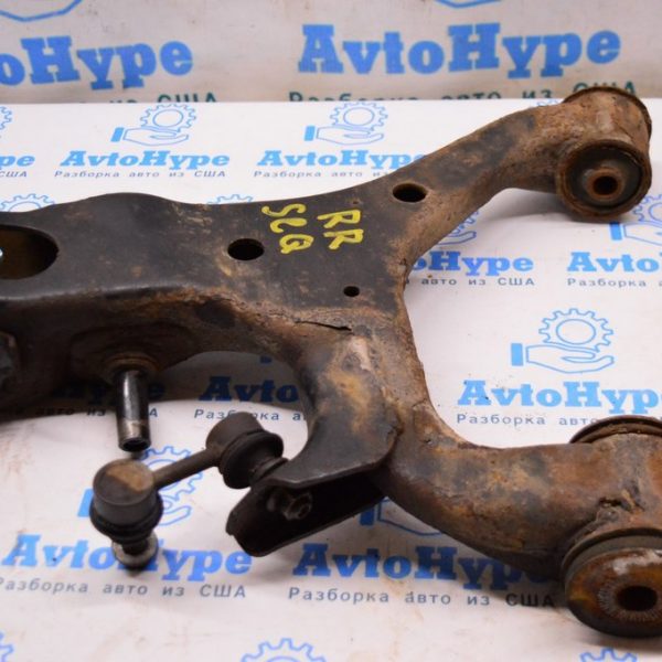 Рычаг нижний зад прав Toyota Sequoia 2008-2022 (01) 487100c010