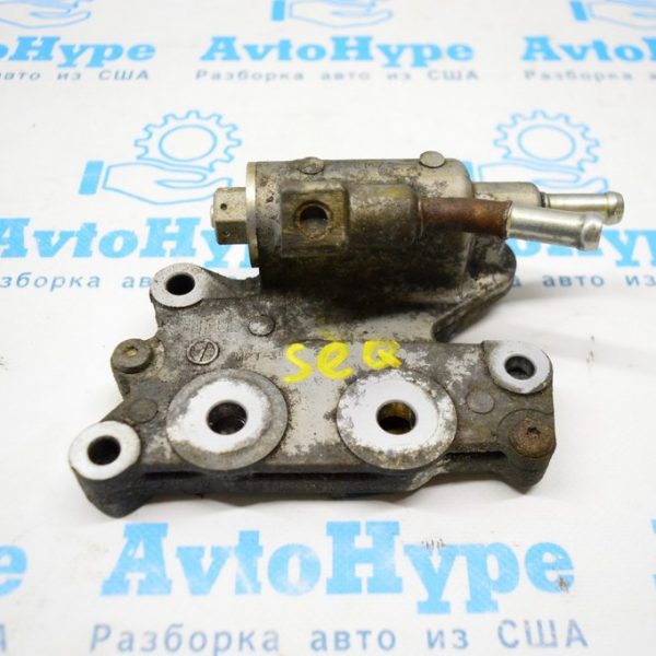 Фланец (тройник) охладителя кпп Toyota Sequoia 2008-2022 35469-34010