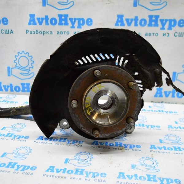 Цапфа перед прав Toyota Sequoia 2008-2022 (01) 432110c012