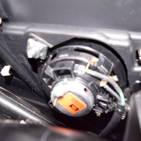 Динамик торпедный прав Toyota Sequoia 2008-2022 86160-0C070