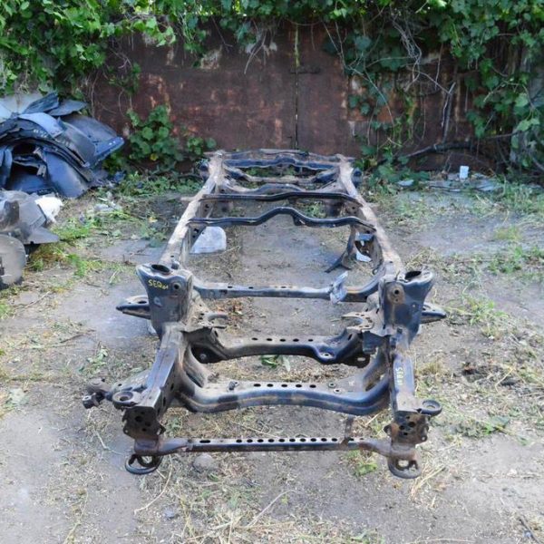 Рама кузова Toyota Sequoia 2008-2022 (01) деф.смещены носики,не критично 510010C610