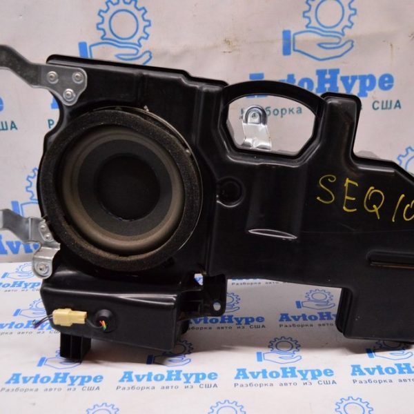 Сабвуфер Toyota Sequoia 2008-2022 JBL (01) 86150-0C030
