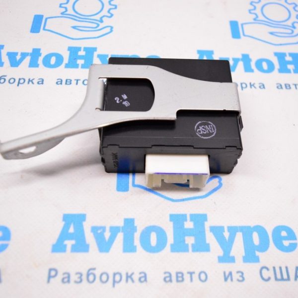 FLASHER HAZARD CONTROL MODULE Toyota Sequoia 2007-2018 (01) 81980-0c010