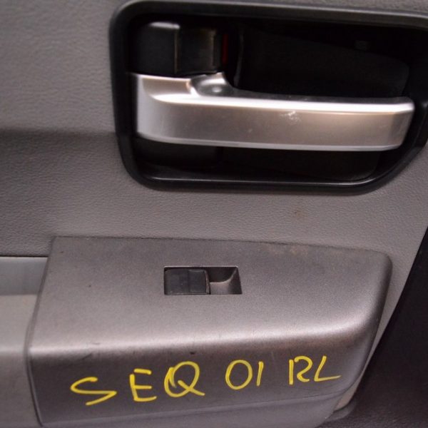 Ручка двери внутренняя зад лев Toyota Sequoia 2008-2022 692060c040