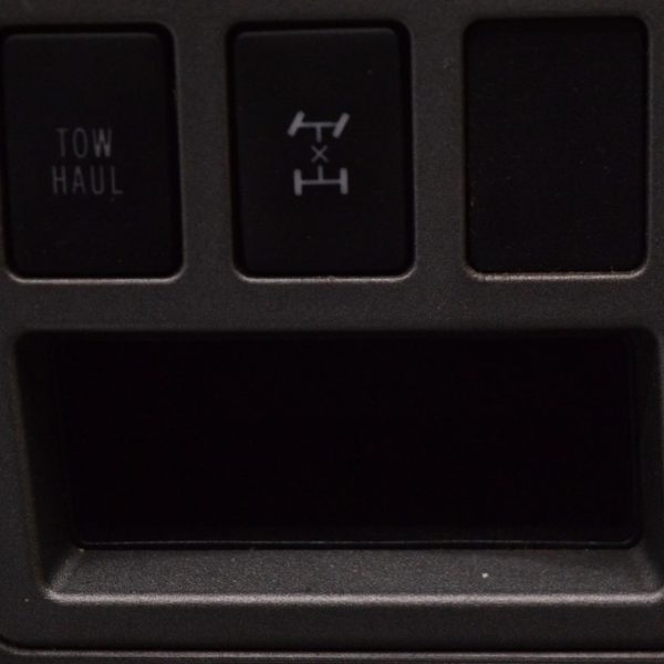 Кнопки полного привода на консоли КПП Toyota Sequoia 2008-2022 кожа сер