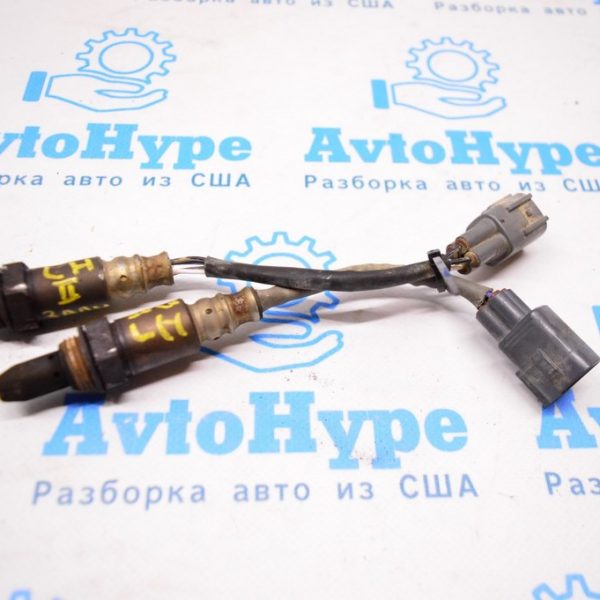 Лямбда-зонд второй левый Toyota Sequoia 2008-2022 (01) 894650c180