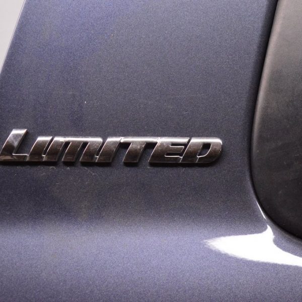 Эмблема надпись LIMITED зад прав Toyota Sequoia 2008-2022 75455-0C070