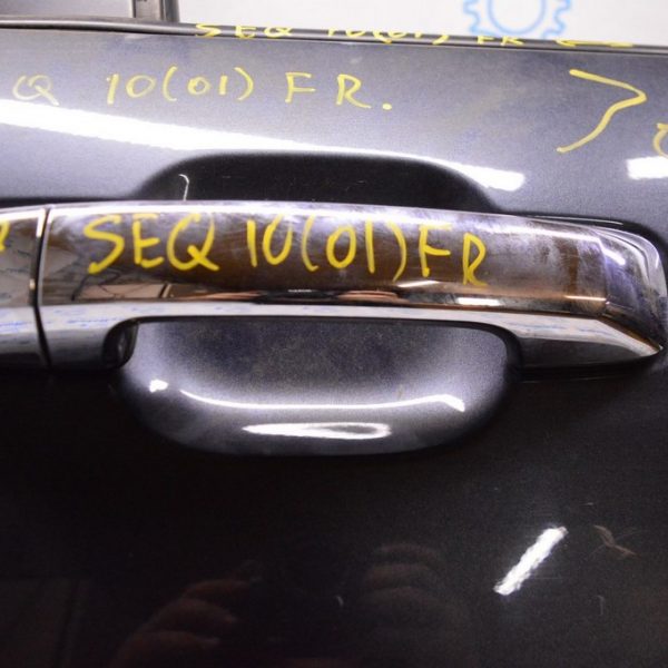 Ручка двери внешняя перед прав Toyota Sequoia 2008-2022 69210-0C030-C0