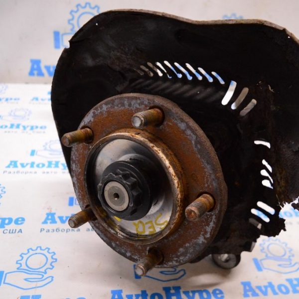 Ступица перед прав Toyota Sequoia 2008-2022 AWD (01) 43502-0C031