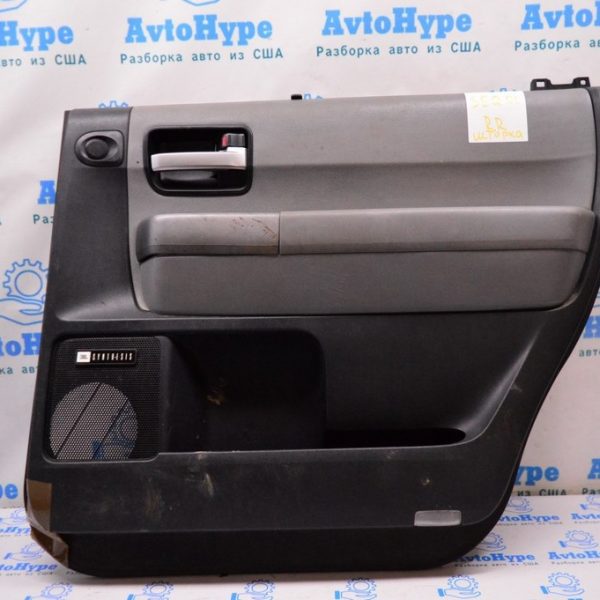 Обшивка двери (карточка) зад прав Toyota Sequoia 2008-2022 черн с сер накладкой (01) 67630-0C191-E2