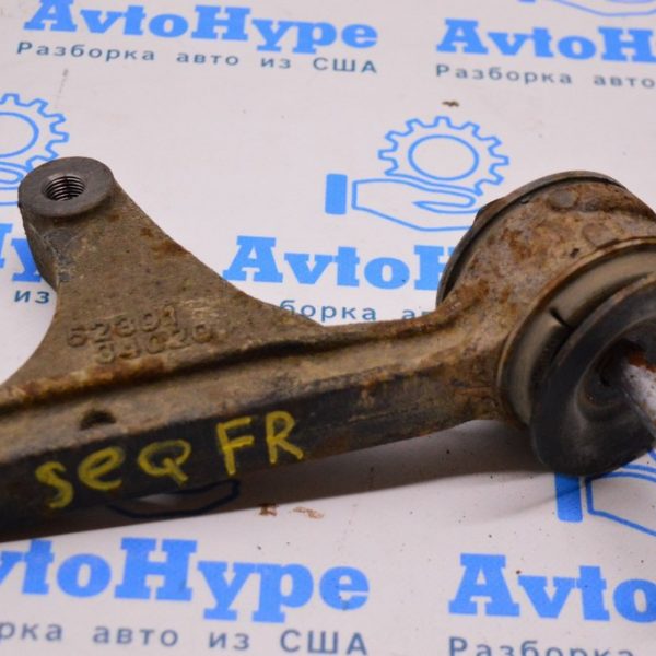 Кронштейн переднего дифференциала левый Toyota Sequoia 08-16 AWD 52380-0C010