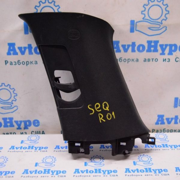 Накладка задней стойки правая Toyota Sequoia 2008-2022 62550-0C040-E0