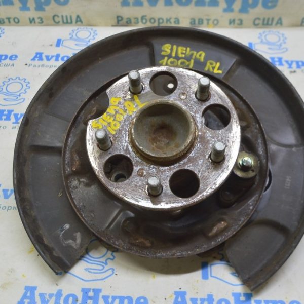 Ступица задняя левая Toyota Sienna 11-20 FWD с кожухом (01) 4245008030