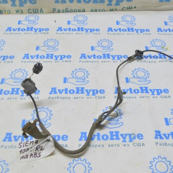 Провод датчика ABS задний левый Toyota Sienna 11-20 FWD 8951608040