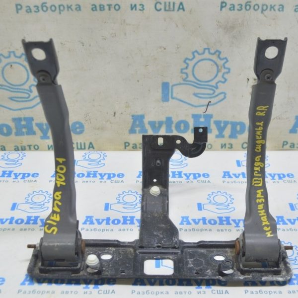 Механизм 3 ряд сидений правый Toyota Sienna 11-14 механический (01) 79030-08040