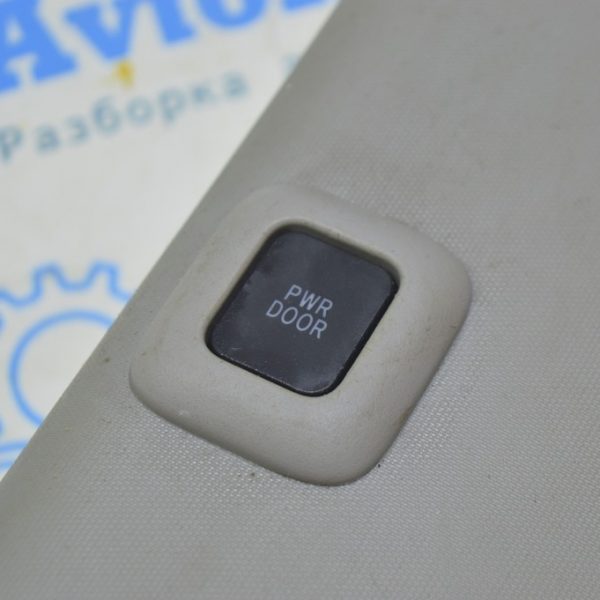 Кнопка PWR DOOR центральной стойки левая Toyota Sienna 11-20 (01) Реал М