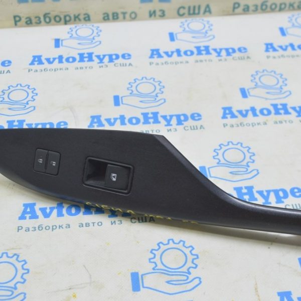 Управление стеклоподъемником передним правым Toyota Sienna 11-16 (01) Реал М 84810-0T010