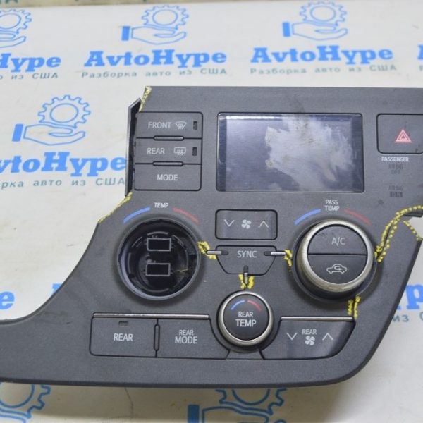 Управление климат-контролем Toyota Sienna 15-20 (01) Реал М нет фрагмента, трещины 55900-08200