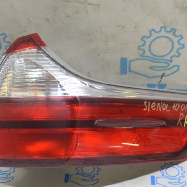 Фонарь внешний (крыло) правый Toyota Sienna 15-19 (01) Реал М. трещина 81550-08050