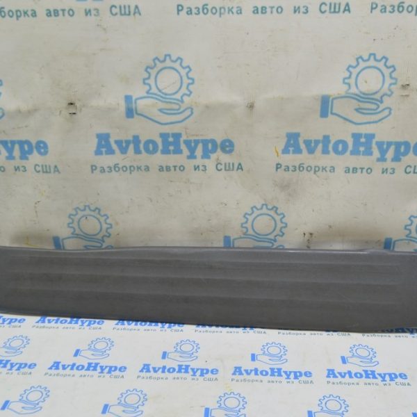 Накладка порога задняя правая Toyota Sienna 15-20 серая (01) Реал М 67917-08060-B0