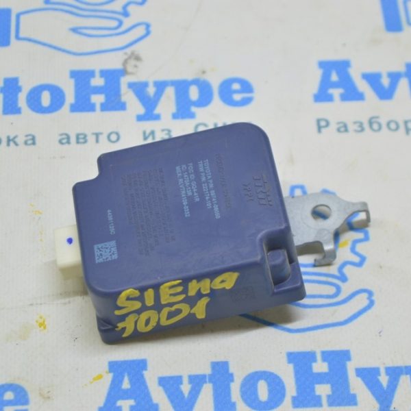 RECEIVER DOOR CONTROL Toyota Sienna 11-20 (01) Реал М 89741-08050