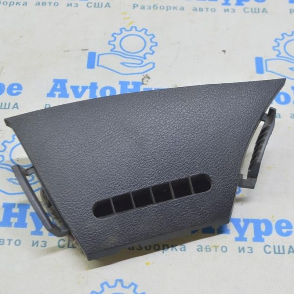 Дефлектор воздуховода передний левый Toyota Sienna 15-20 серый (01) Реал М 62226-08030-C0