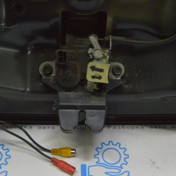 Замок крышки багажника Hyundai Sonata 11-15 812303Q000