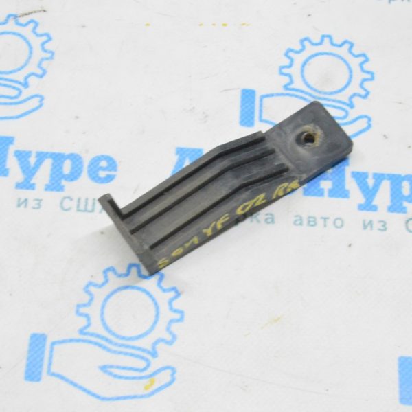 Кронштейн усилителя заднего бампера нижний правый Hyundai Sonata 11-15 866363Q000