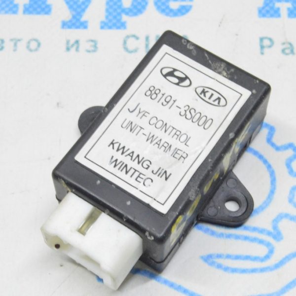 Блок управления подогревом сидений Hyundai Sonata 11-15 (02) 881913S000