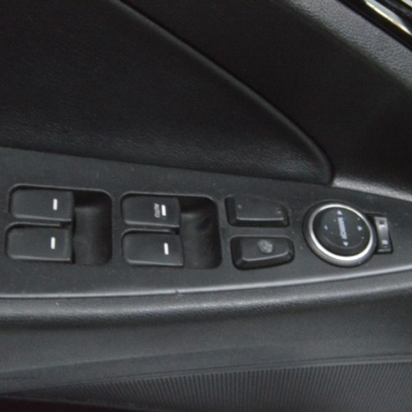 Управление зеркалами Hyundai Sonata 11-15 черн 935733S000RY