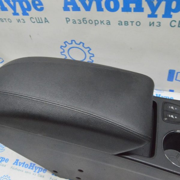 Подлокотник Hyundai Sonata 11-15 кожа, черный (02) 846603Q000RY