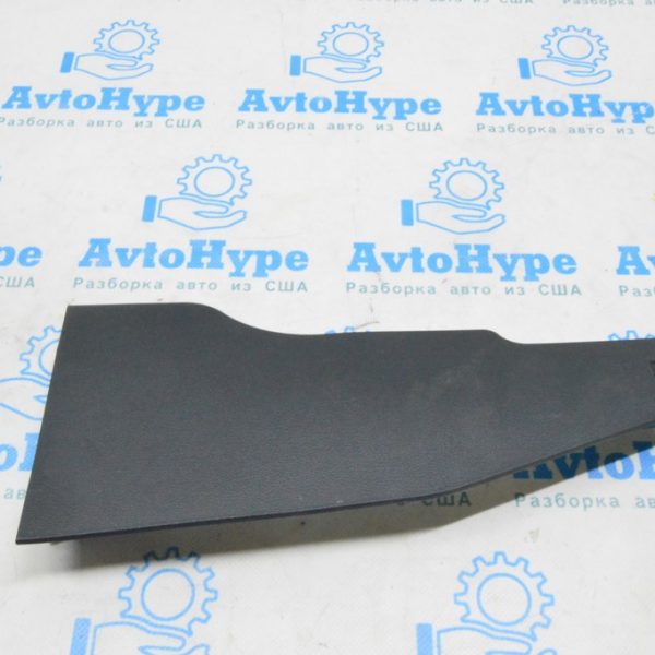 Накладка центральной консоли передняя нижняя правая Hyundai Sonata 11-15 черная 846753S300RY