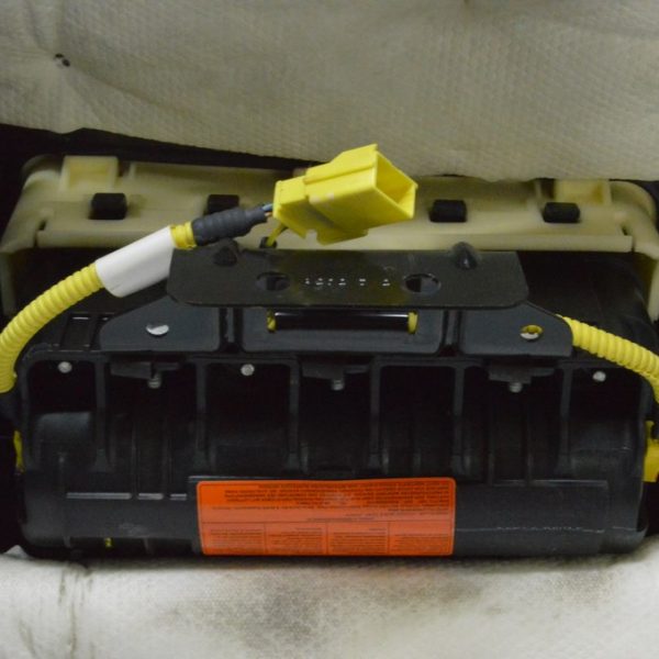 Подушка безопасности airbag пассажирская в торпеде Hyundai Sonata 11-15 845303Q600