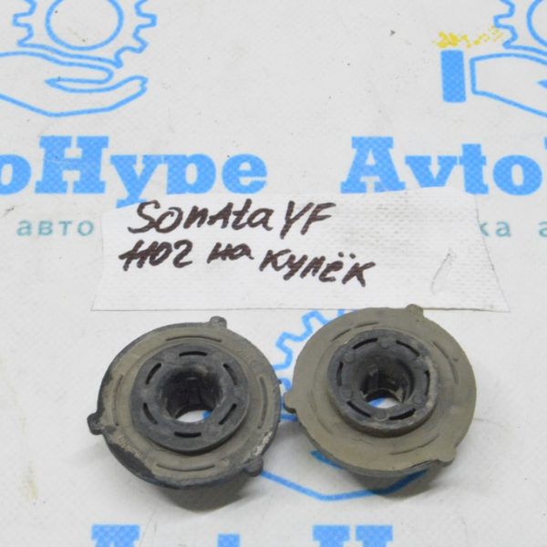 Подушка крепления интеркулера Hyundai Sonata 11-14 2.0Т 2829527060