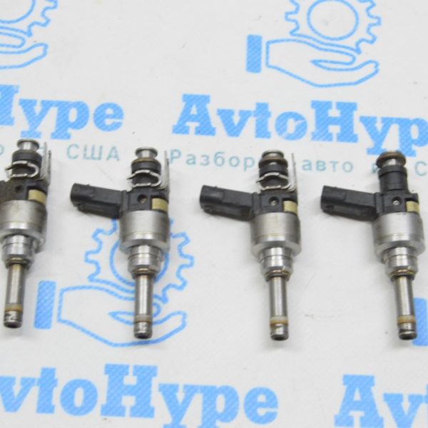 Форсунка распылитель Hyundai Sonata 11-14 2.0Т 353102G720