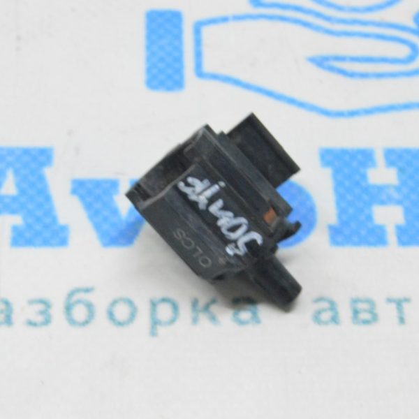 Датчик температуры окружающего воздуха Hyundai Sonata 11-15 с клипсой 96985-3X000