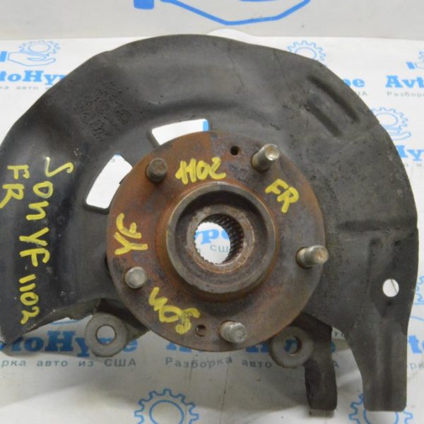 Цапфа со ступицей передняя правая Hyundai Sonata 11-15 с кожухом (02) 517162T110