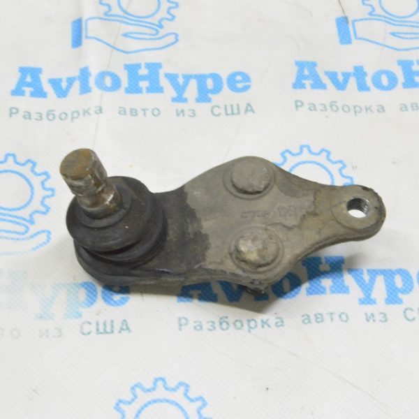 Шаровая опора переднего рычага левая Hyundai Sonata 11-15 545303S000