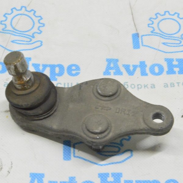 Шаровая опора переднего рычага правая Hyundai Sonata 11-15 545303S000