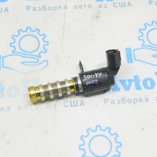 Клапан VVTi выпуск Hyundai Sonata 11-15 243752G500