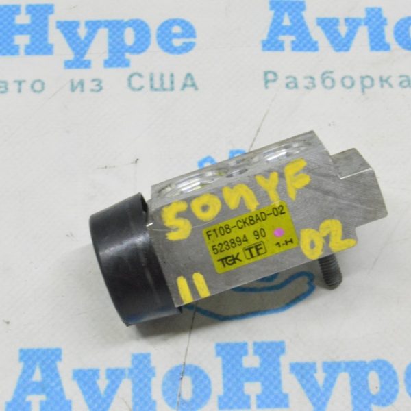 Клапан кондиционера Hyundai Sonata 11-15 976263R000