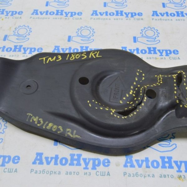 Защита рычага нижнего под пружину зад лев Tesla Model 3 18- (03) трещины 1111302-00-B