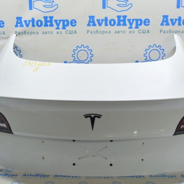Крышка багажника голая Tesla Model 3 18-20 белая (03) 1081460E0D