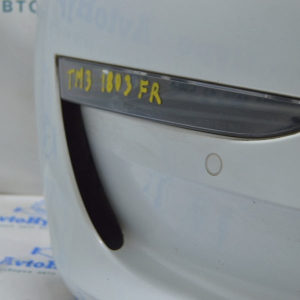Противотуманная фара птф правая Tesla Model 3 18- с поворотником, с корректором (03) 1077392-00-F