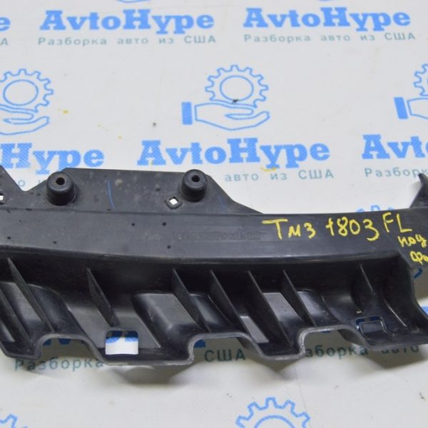 Крепление фары переднее левое Tesla Model 3 18- под LED фару 145337500A